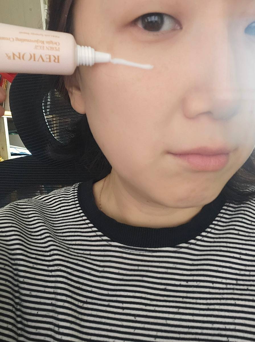 한** 님의 리뷰